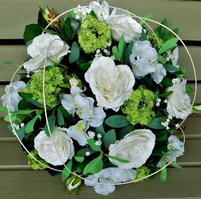 Artificial White Posy Pad